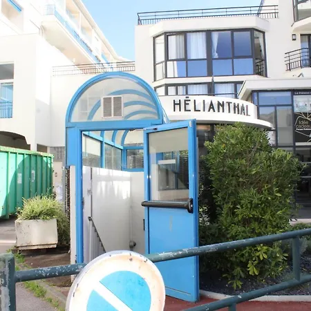 La Rhune Avec Les Cles De Jean De Luz